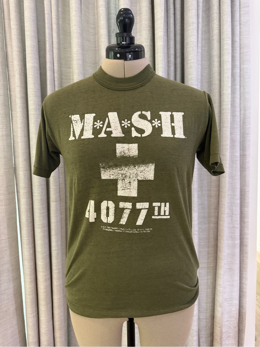 Rad vintage MASH t-shirt 20th Century Fox